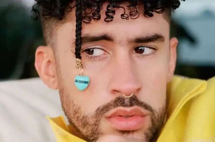 Insólito: Bud Bunny enfureció con una fanática y le arrojó el celular al mar