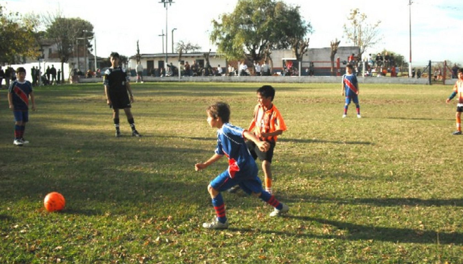 El Club Atlético El Tanque celebra un nuevo aniversario