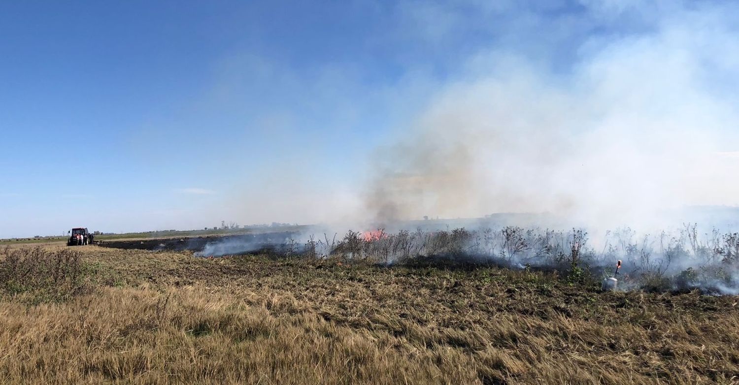 Bomberos combatió por más de tres horas un incendio en zona rural que afectó casi 48 hectáreas