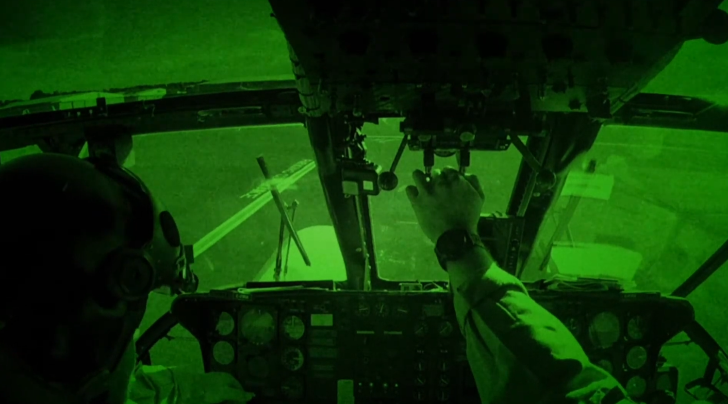 Columbia Británica contrata a Coulson Aviation para combatir incendios forestales con operaciones aéreas nocturnas