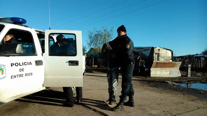 Tres jóvenes detenidos por el robo a un remisero