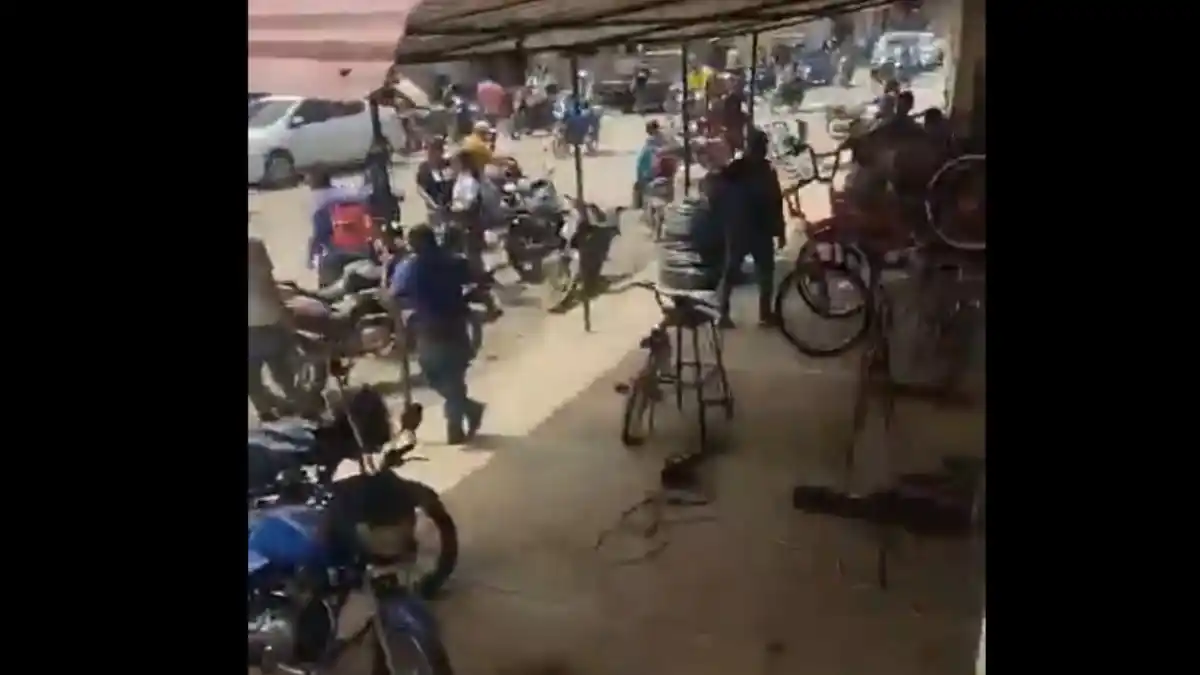 Ataque con explosivos en Colombia provocó 17 heridos, entre ellos dos policías y tres menores