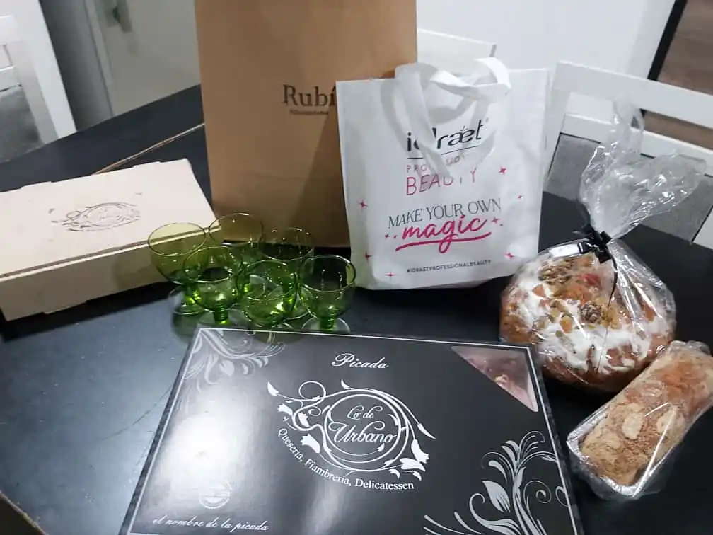 Marina retiró sus premios de La Gorda
