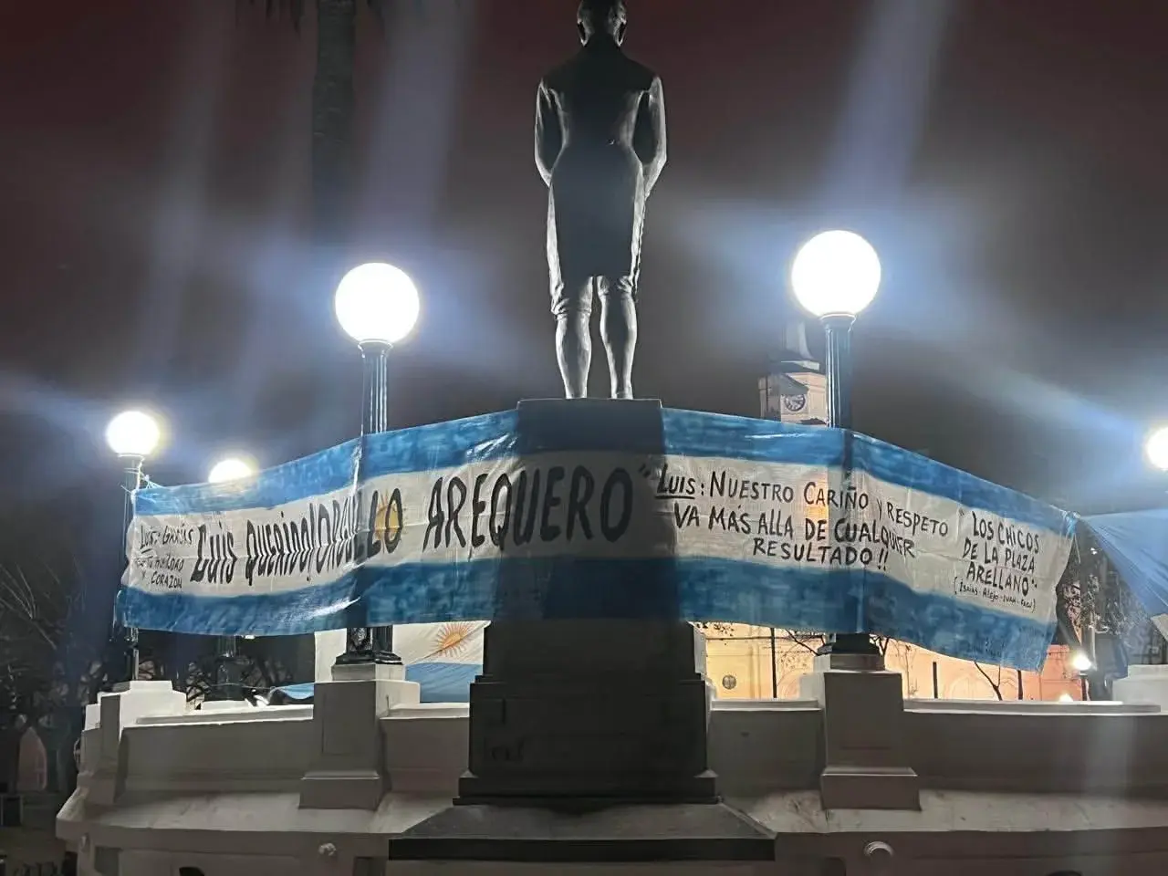San Antonio de Areco recibe con un emotivo homenaje al kinesiólogo de la Selección tras la final del Mundial