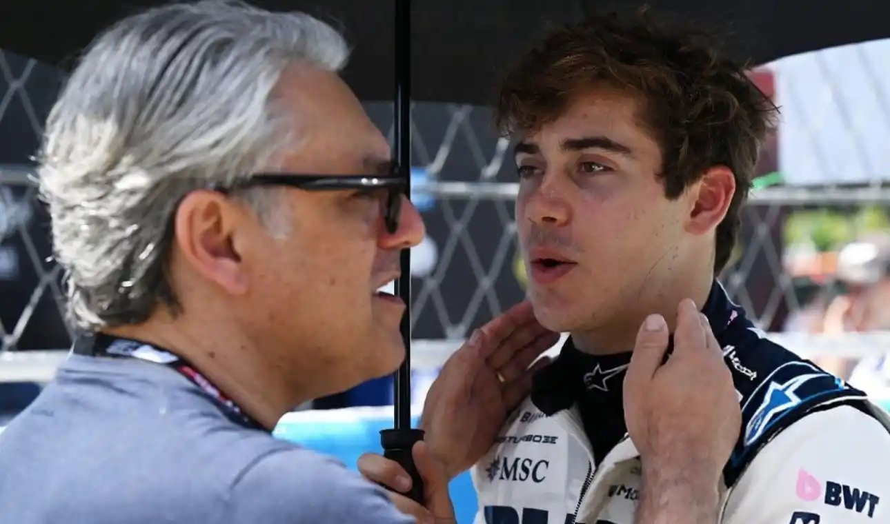 Franco Colapinto con Luca de Meo, ex CEO de Renault