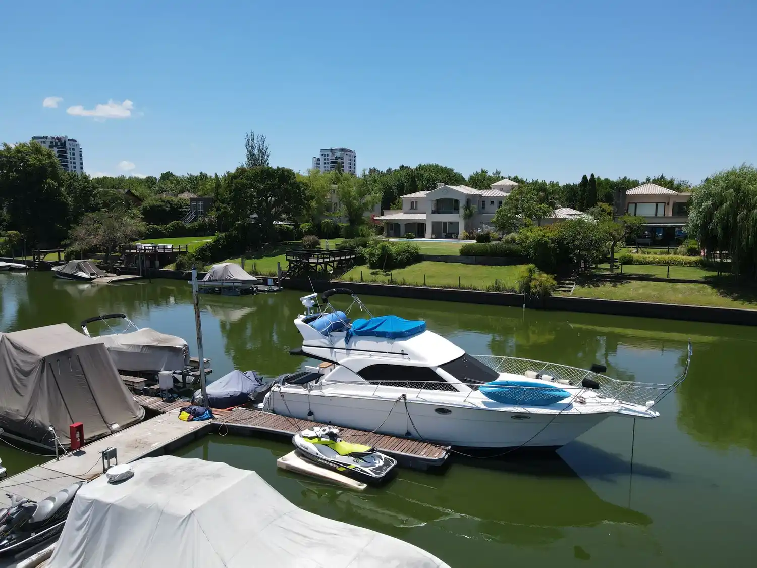 Se retuvieron tres yates que acumulaban deudas por $8,7 millones.