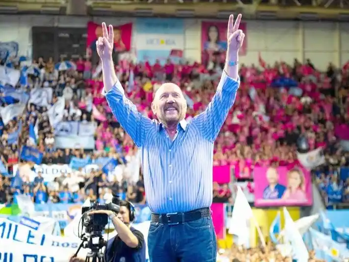 Multitudinario acto por el Día de
la Lealtad Peronista en Formosa