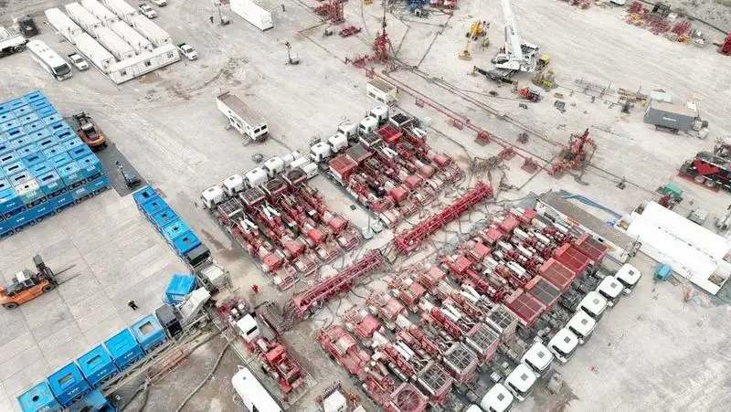 El Gobierno asegura que con el RIGI
entrarán US$100.000 millones al país