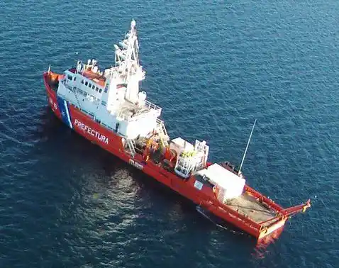 Nada se sabe de los pescadores a un mes y una semana del naufragio