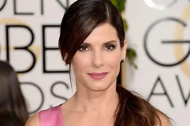 Sandra Bullock, considerada la mujer más linda del mundo