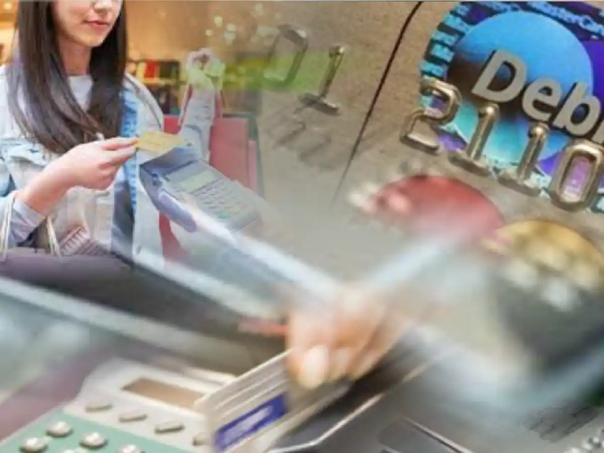 Advierten que está prohibido  cobrar recargos en pagos de  una sola cuota con tarjetas de débito y de crédito