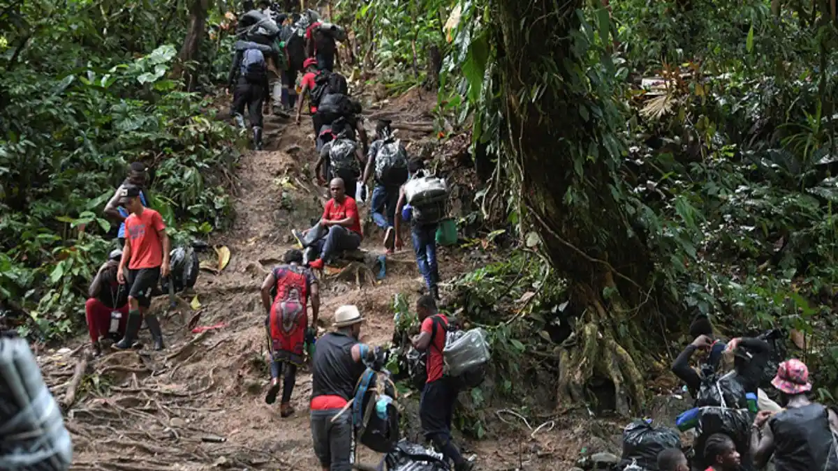 ¡LA MUERTE LOS ACECHA! Al menos 44 mil venezolanos cruzaron  el infierno del Darién en 2022