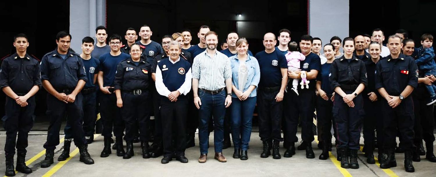 Acto por el Día Nacional del Bombero Voluntario