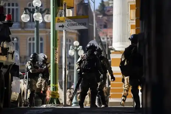 Levantamiento militar en Bolivia: destituyeron al jefe del Ejército