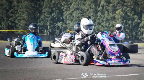 Fecha doble para el karting regional en el autódromo