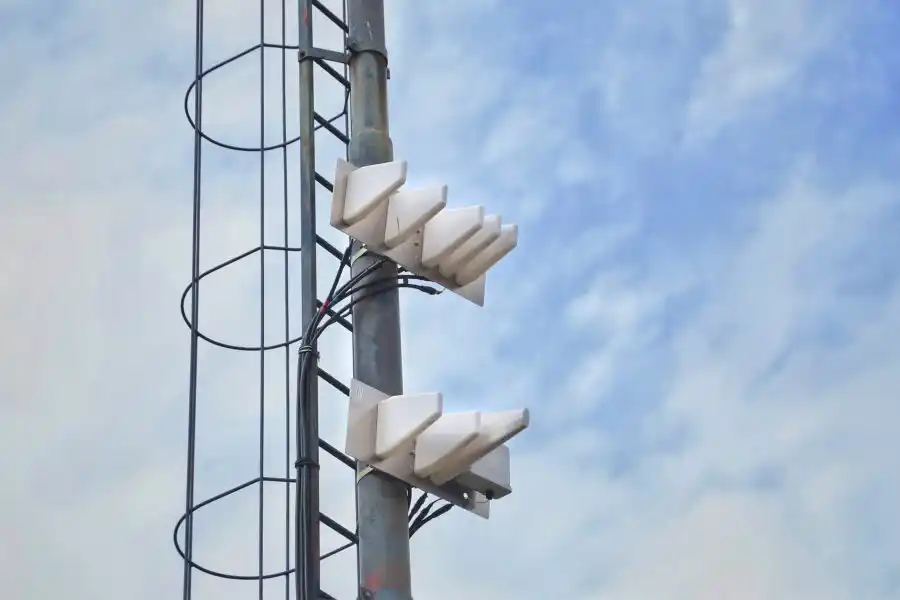 “Estamos hablando de una erogación cercana al millón de dólares para incorporar esta tecnología que nos permite ya pasar a la etapa de pruea, e iniciar con una fase uno, que es la inhibición total en el interior de la cárcel