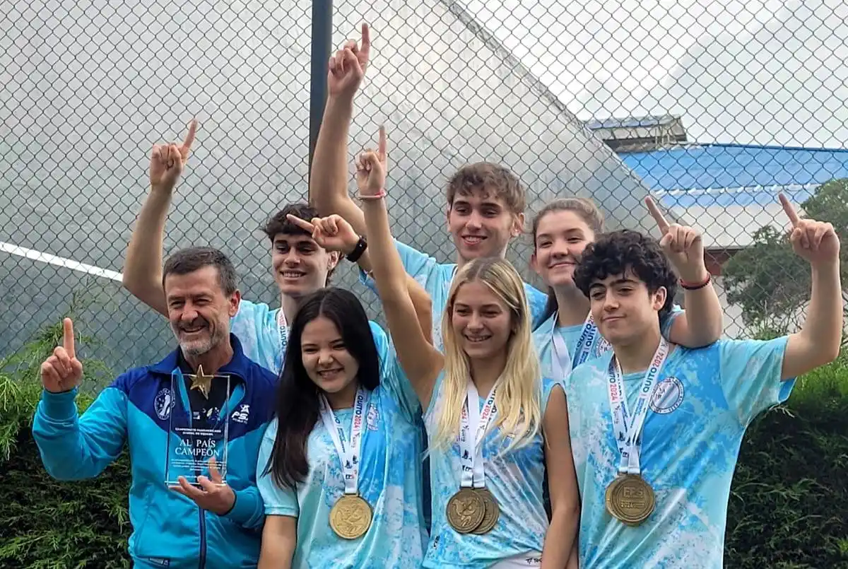 El equipo argentino con Marcelo Romiglio, Segundo Portabales y Ramiro Albelo.