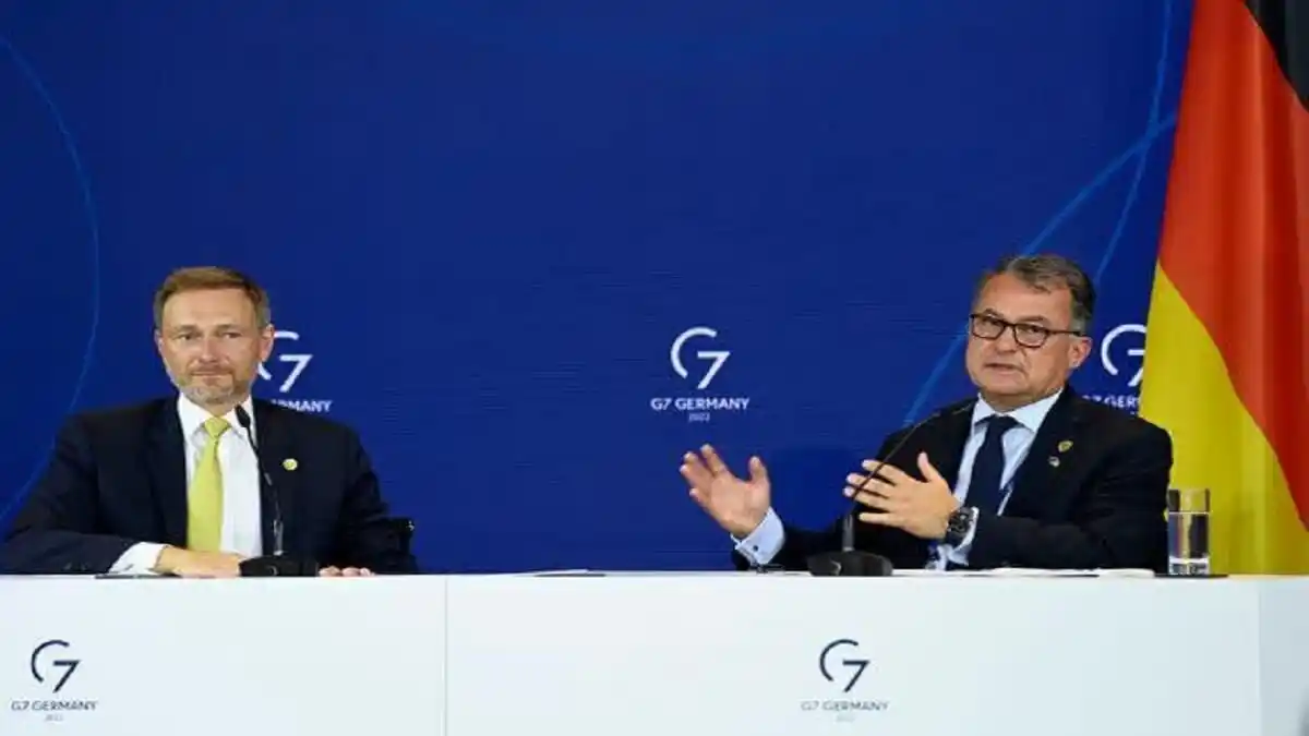 POR DECISIÓN DEL G7: se destinan 19.800 millones de dólares en ayuda para Ucrania