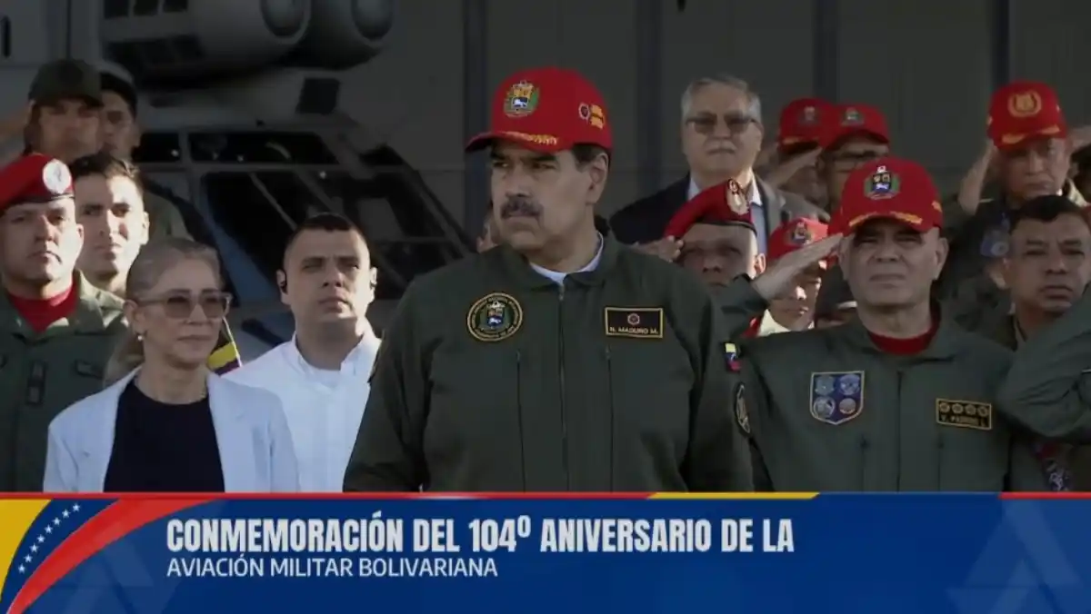 «¡PA’ QUE LES DUELA!» Maduro responde a sanciones de EE.UU. condecorando a sus funcionarios