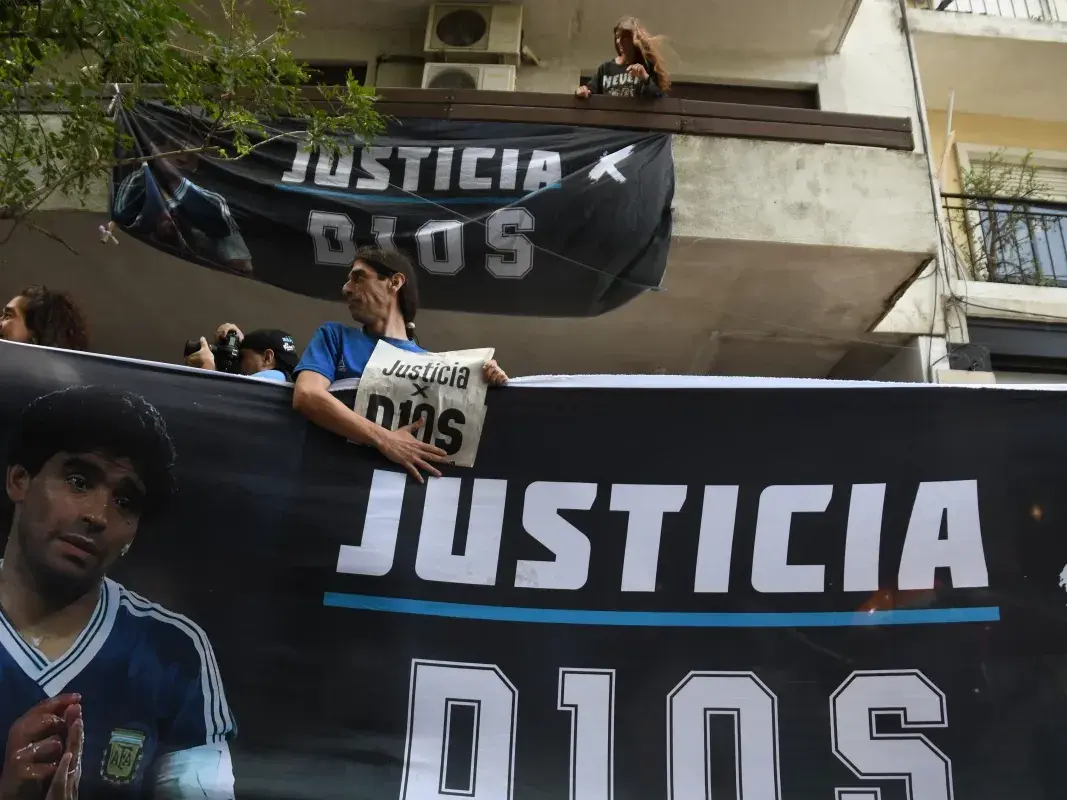 Citaron a indagatoria a Matías Morla y a las hermanas de Diego Maradona