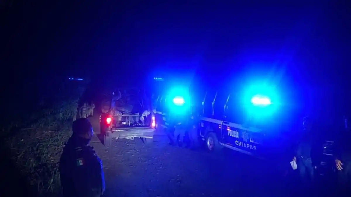 MILITARES MEXICANOS dispararon contra camioneta llena de migrantes y matan a 6: hay 12 heridos