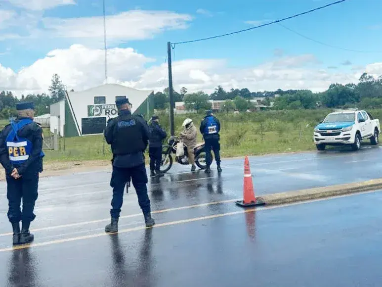 La Policía de Concordia controló más de 100 vehículos y retuvo 10 motocicletas