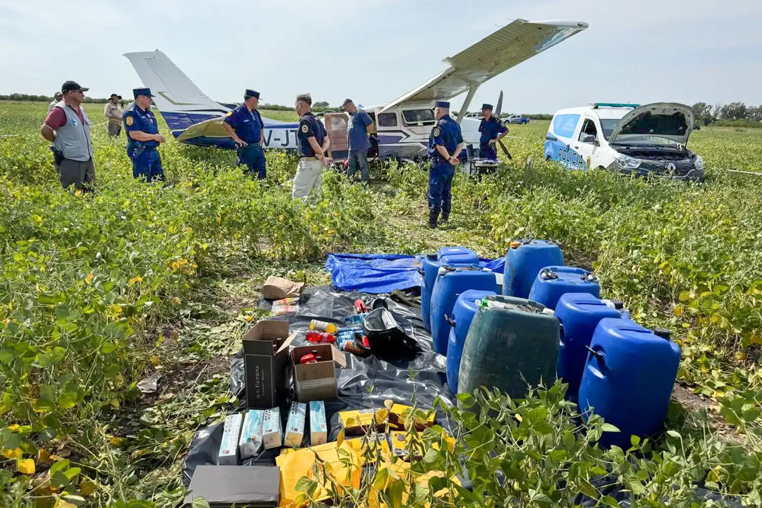 Hallazgo de un avión abandonado en Entre Ríos: investigan posible conexión con el narcotráfico