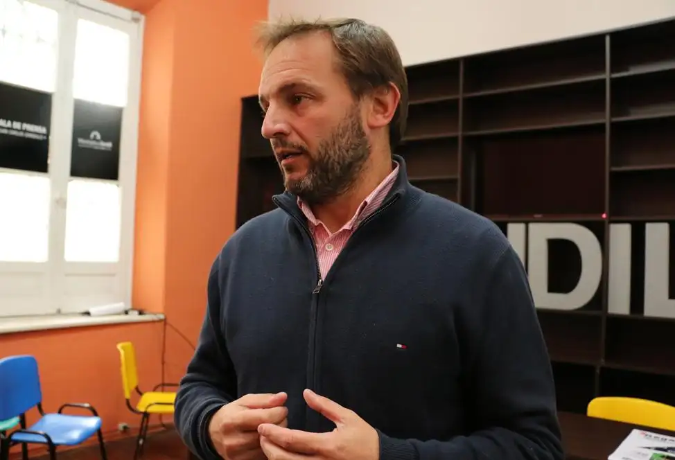 El Municipio aseguró que la responsabilidad de las obras del barrio Canadá es de la empresa