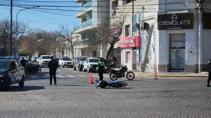 accidente calle brown y bv lehmann - 3