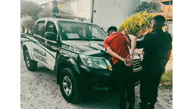Recuperaron una moto robada tras una persecución en el barrio Aeroparque