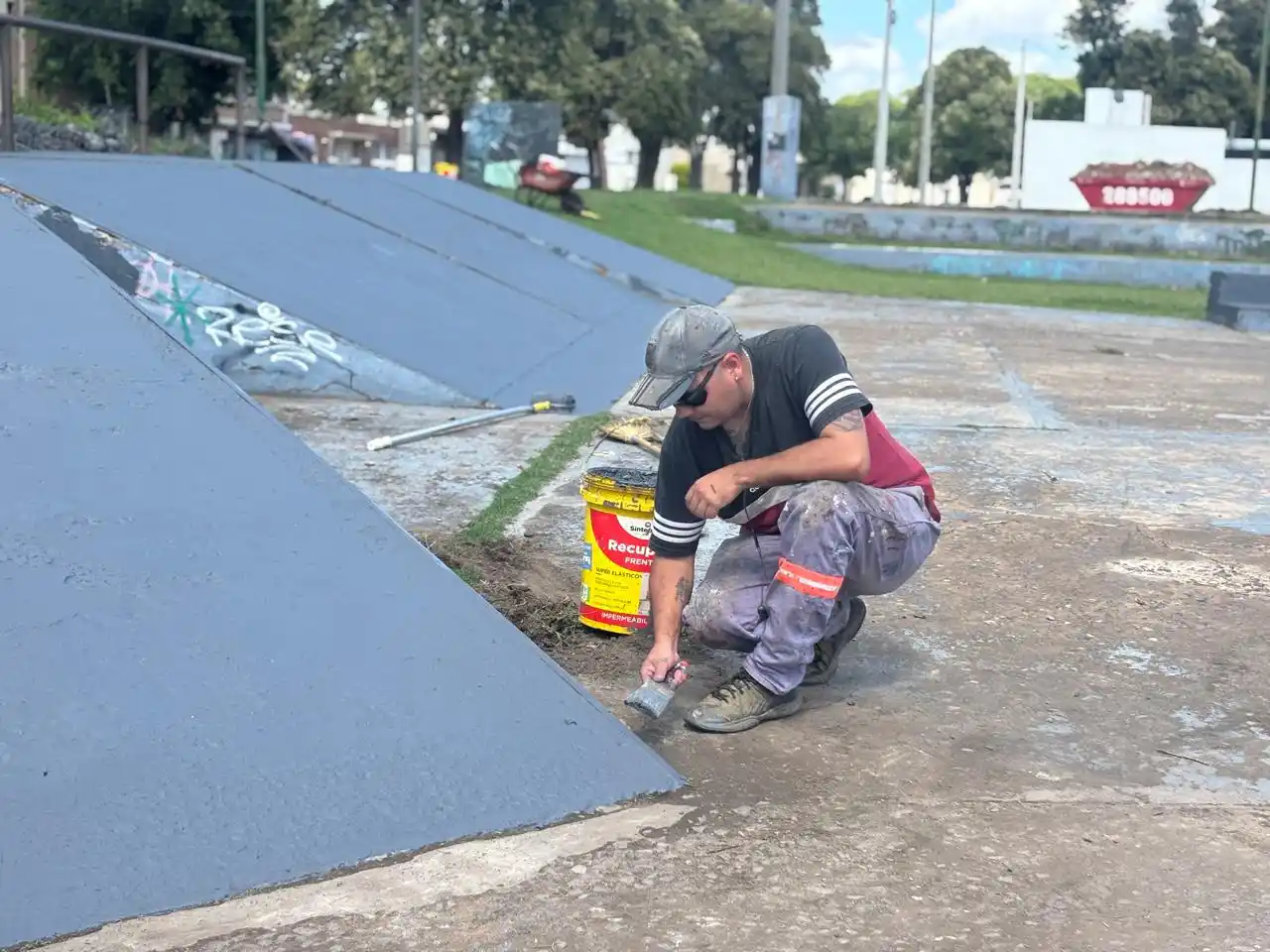 Se realizan trabajos de puesta en valor del Skate Park