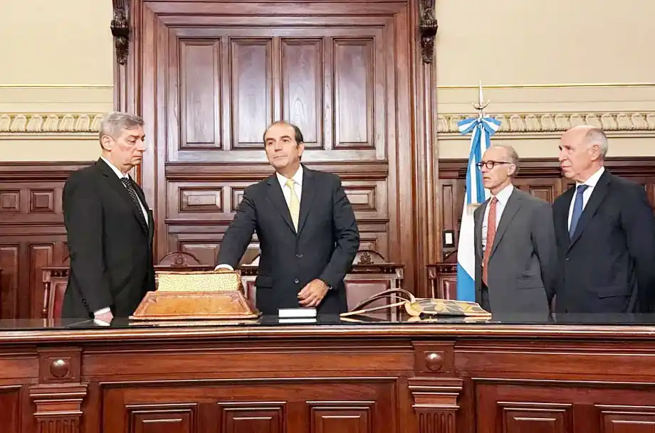 Desconcierto en el Gobierno tras el rechazo de la Corte e incertidumbre por el futuro de Lijo