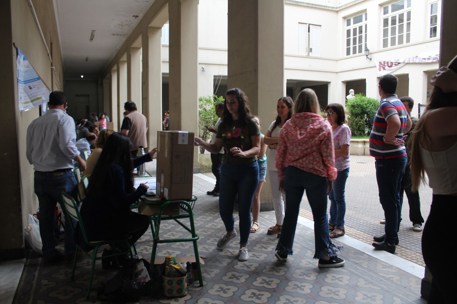 Paso: Gualeguay elige diputados