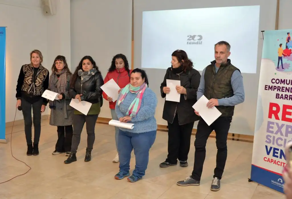 Emprendedores tandilenses recibieron aportes del Municipio.