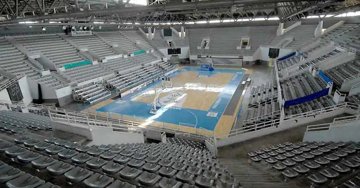 Se adjudicó la obra para cambiar el piso del Polideportivo