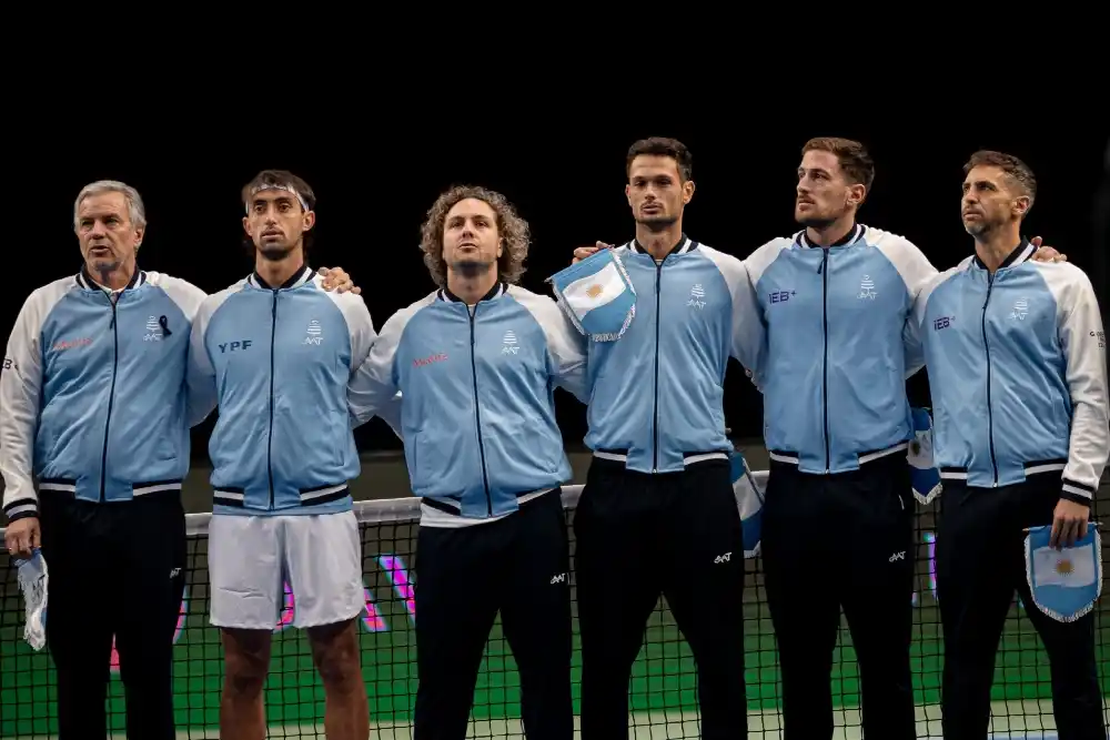 Copa Davis: Argentina ganó un singles y perdió otro en el debut ante Corea del Sur