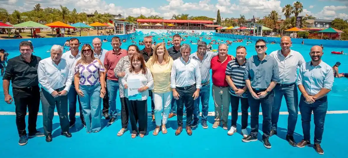 Denuncian a Frigerio por romper la veda electoral