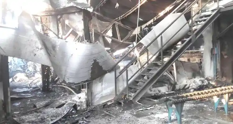 Tras el incendio de Magnifresh, evalúan cómo seguir y Baradero pide por los trabajadores