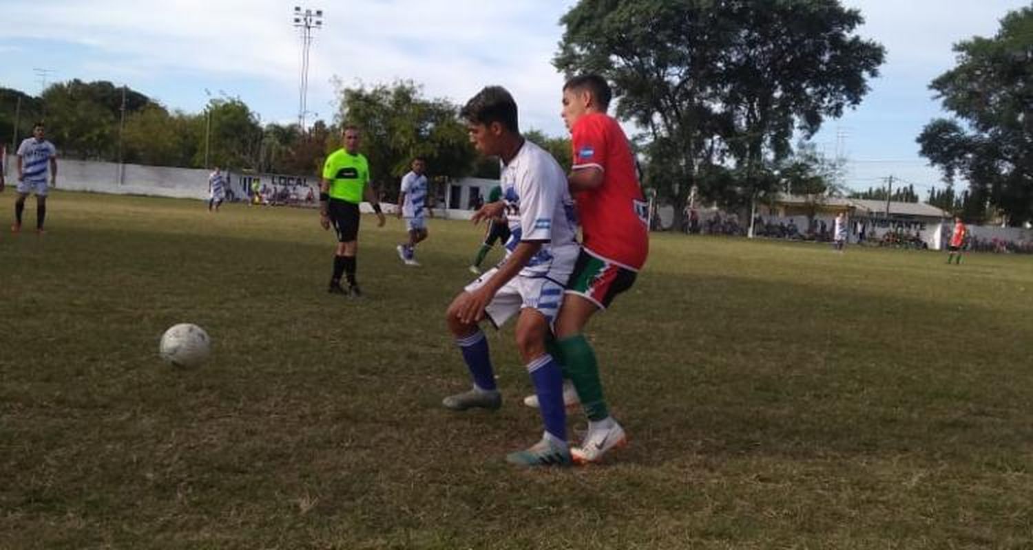 Primera B: Agricultores y Rivadavia miran a todos desde arriba