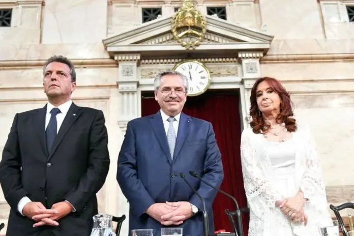 Se inaugura hoy el gasoducto y se espera la foto de la unidad