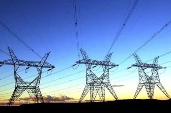 Miedo en el interior del país por el tarifazo en el servicio eléctrico