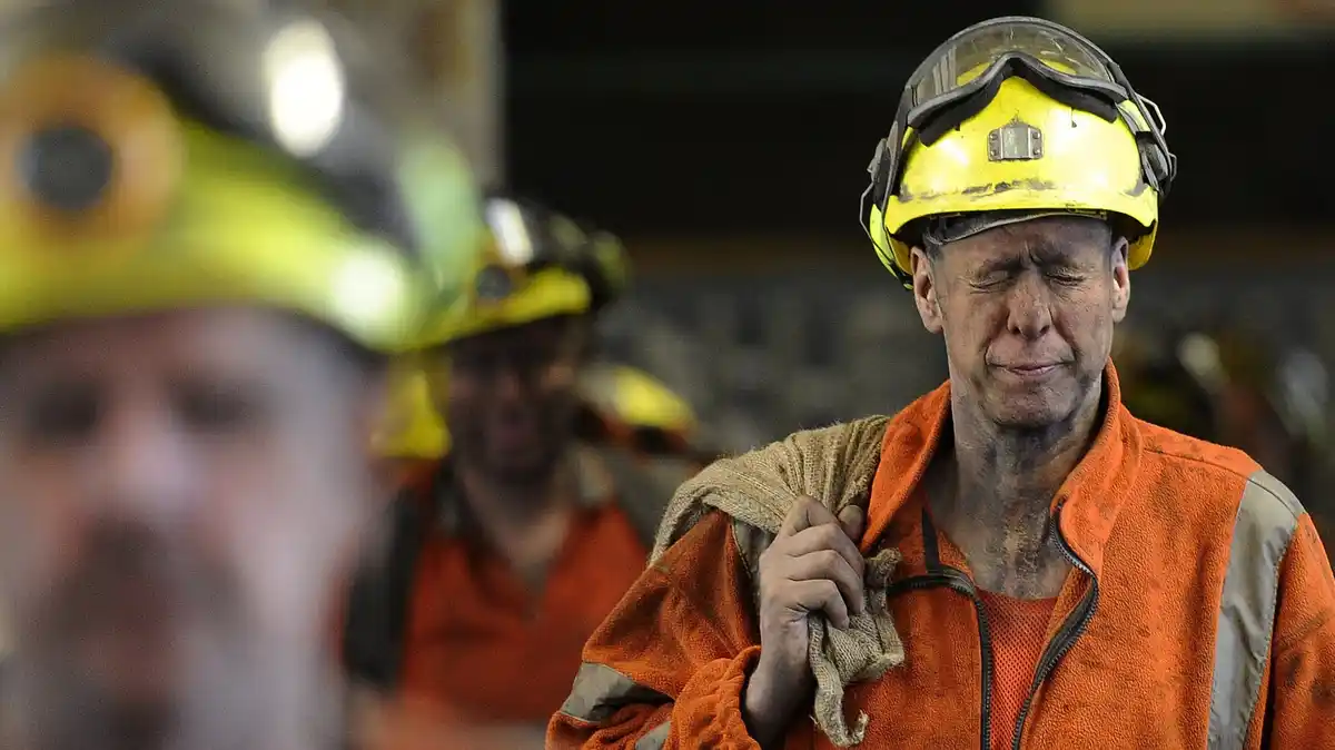 Reino Unido cierra una de sus últimas minas y avanza hacia el fin del carbón