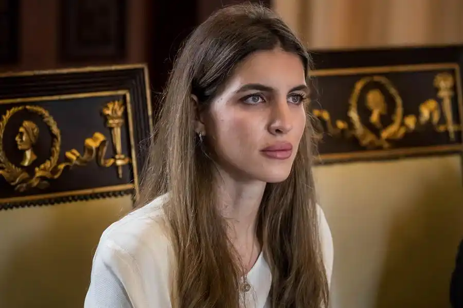 ¡Denuncia persecución! Esposa de Alex Saab clama ayuda a AN de Maduro