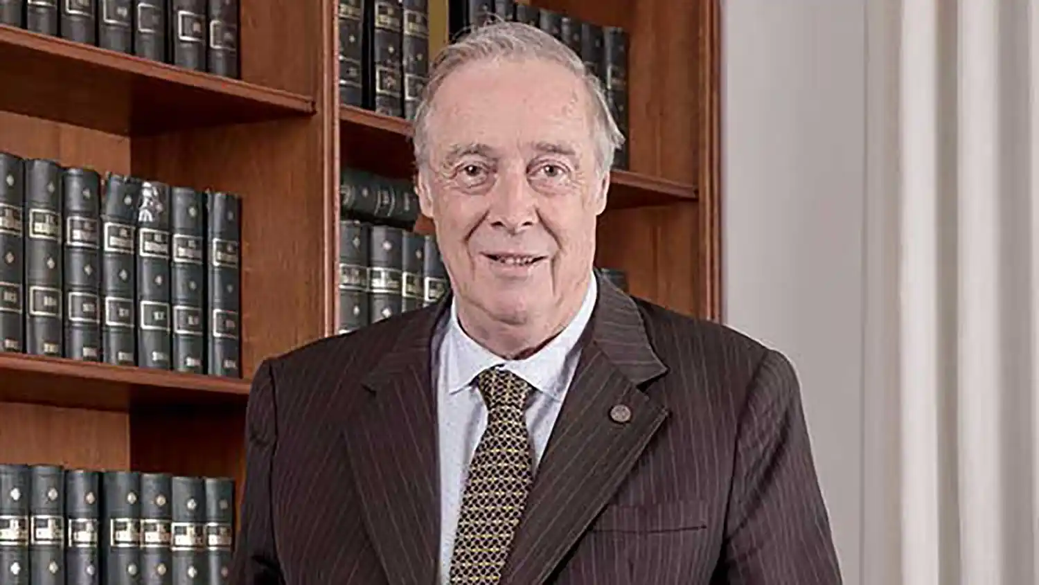 El ex juez mejor pago de Tierra del Fuego demandó al Estado para ganar más