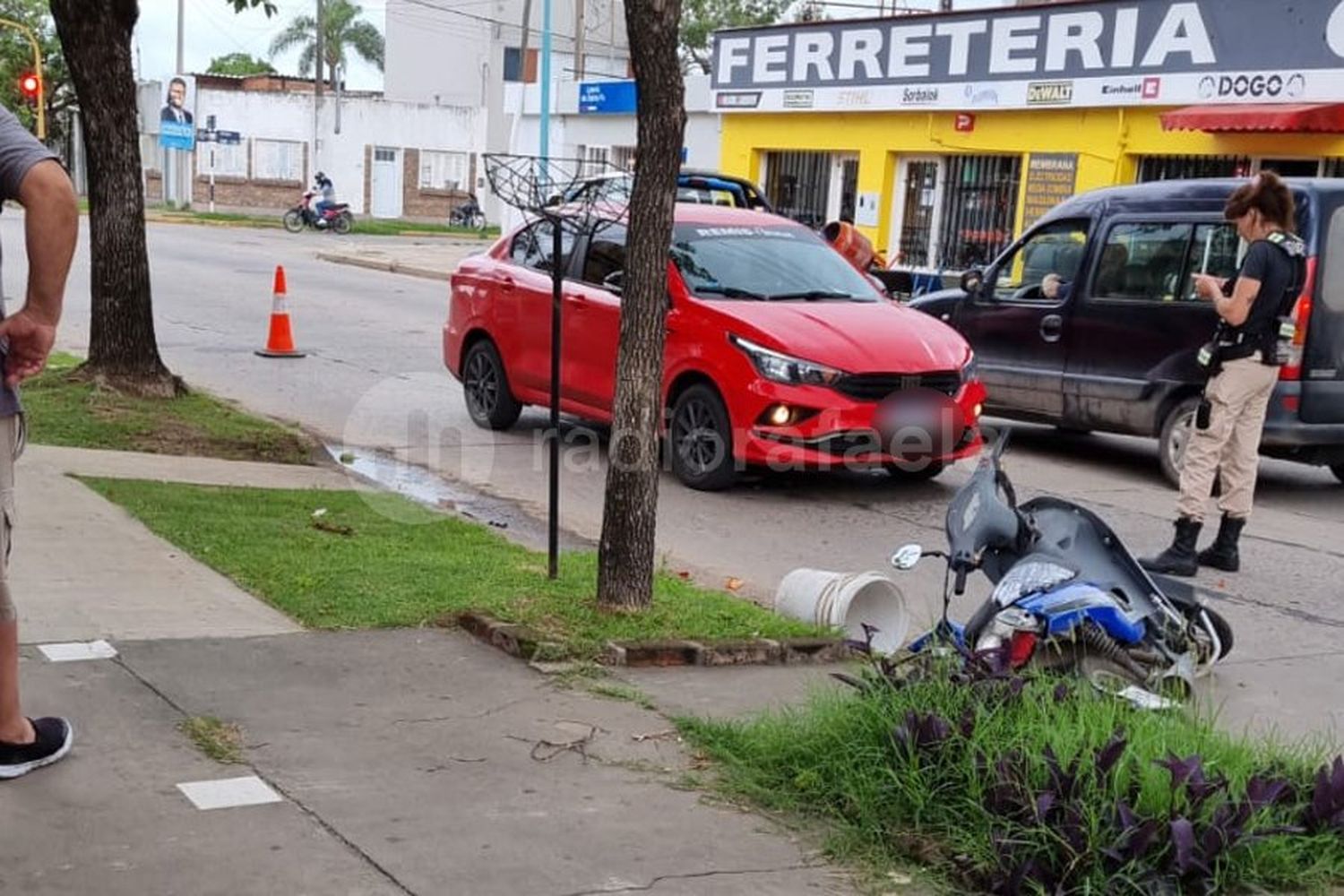 Accidentado arranque de mañana en plena Av. Brasil