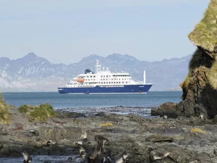Al menos tres muertos en un crucero en el Atlántico tras un brote vinculado a hantavirus