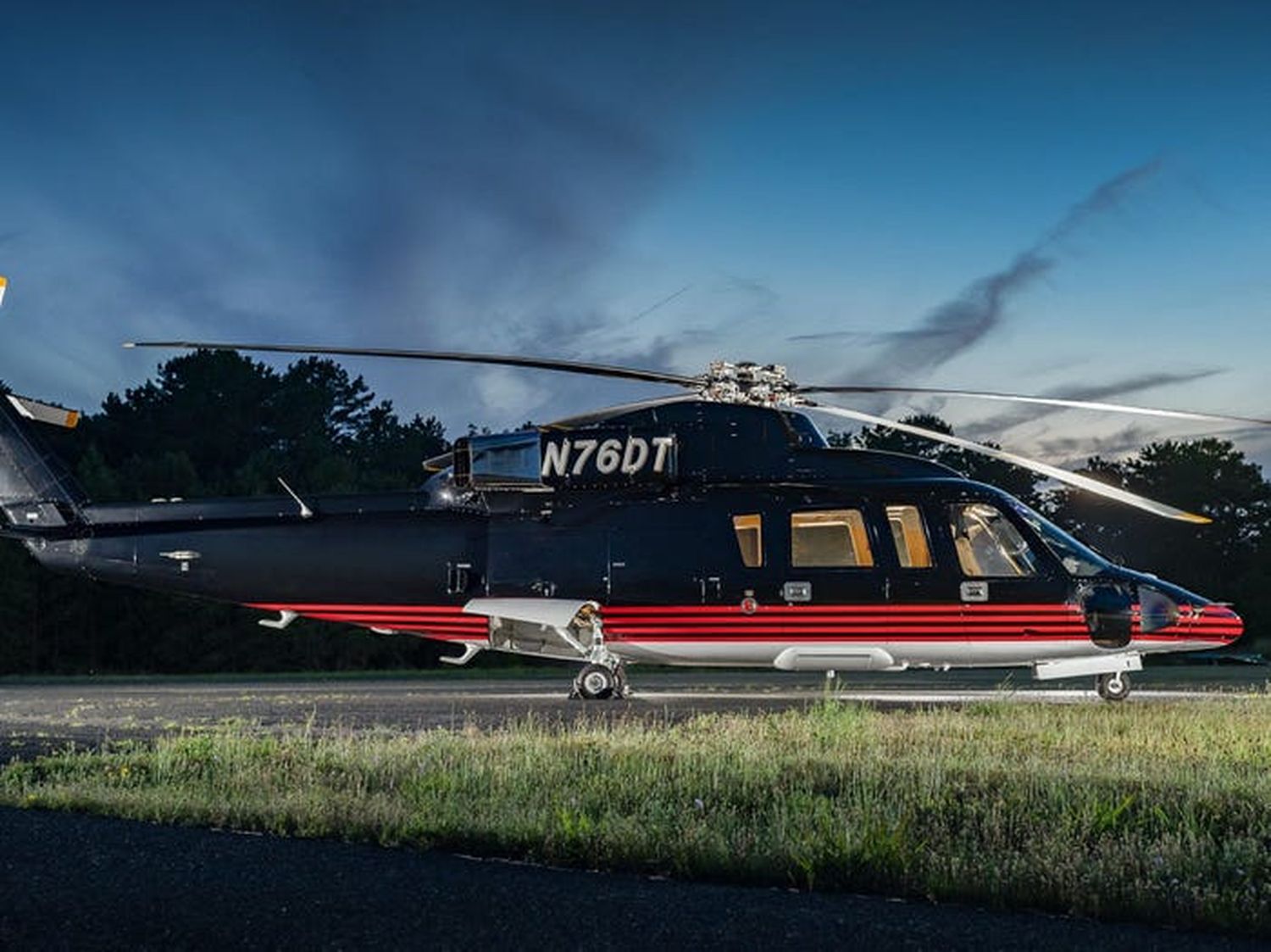 Donald Trump vende su icónico helicóptero Sikorsky S-76