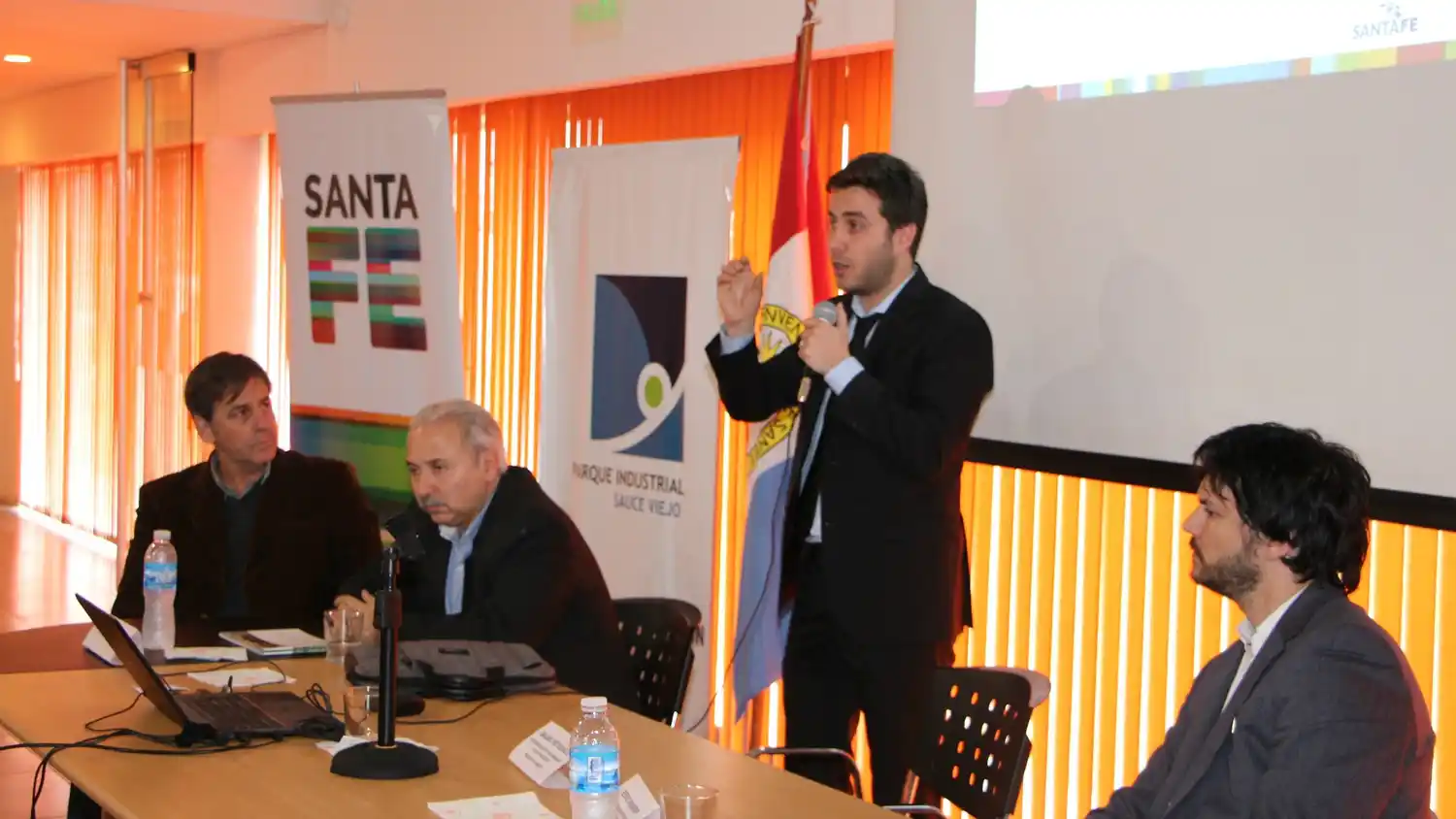 Santa Fe y Nación trabajan con parques industriales
