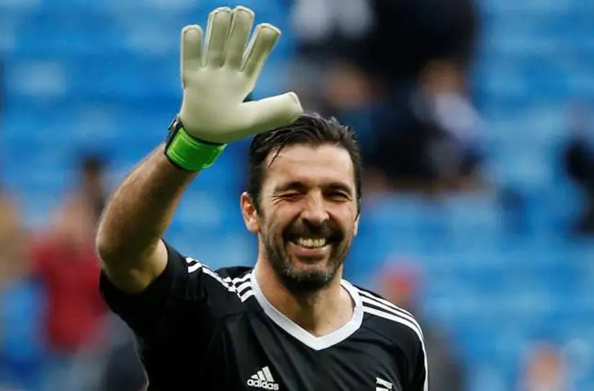 Buffon deja la Juventus