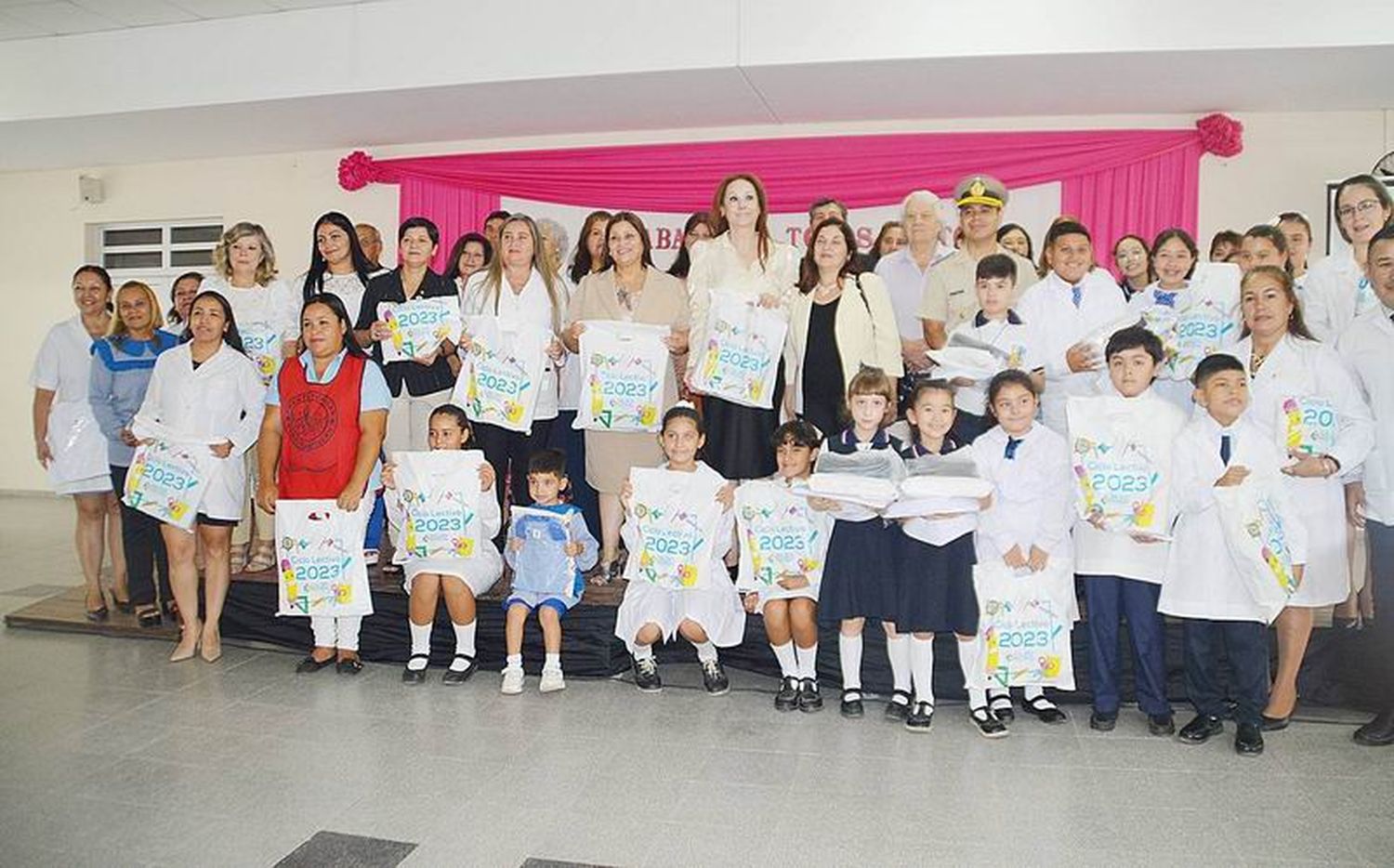 Emotiva jornada de inicio de clases en Clorinda